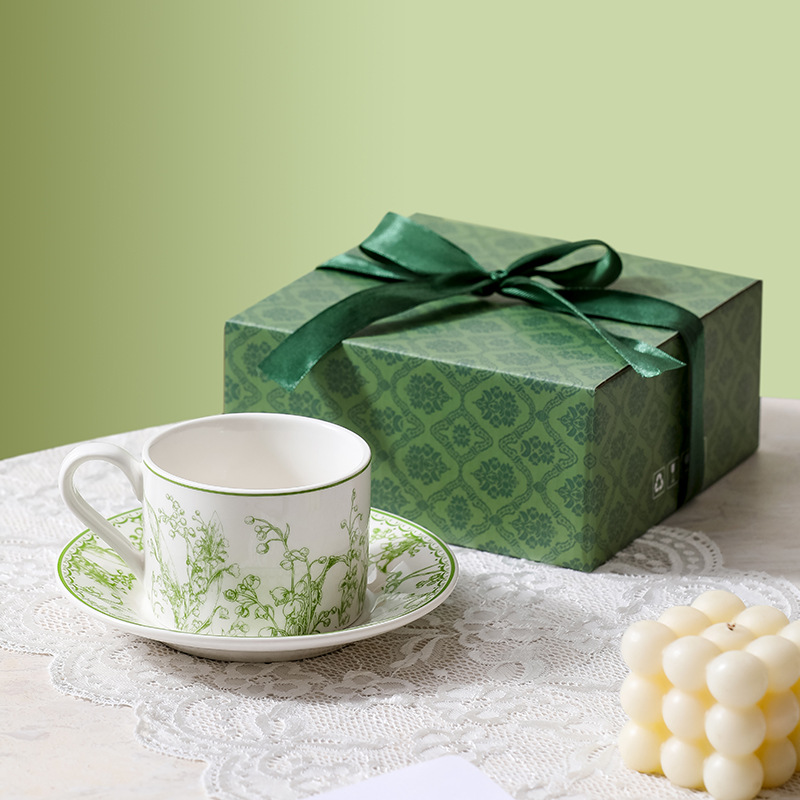 Coffee Tea English - Lelietje-van-dalen koffiekop en schotel cadeauset Noordse