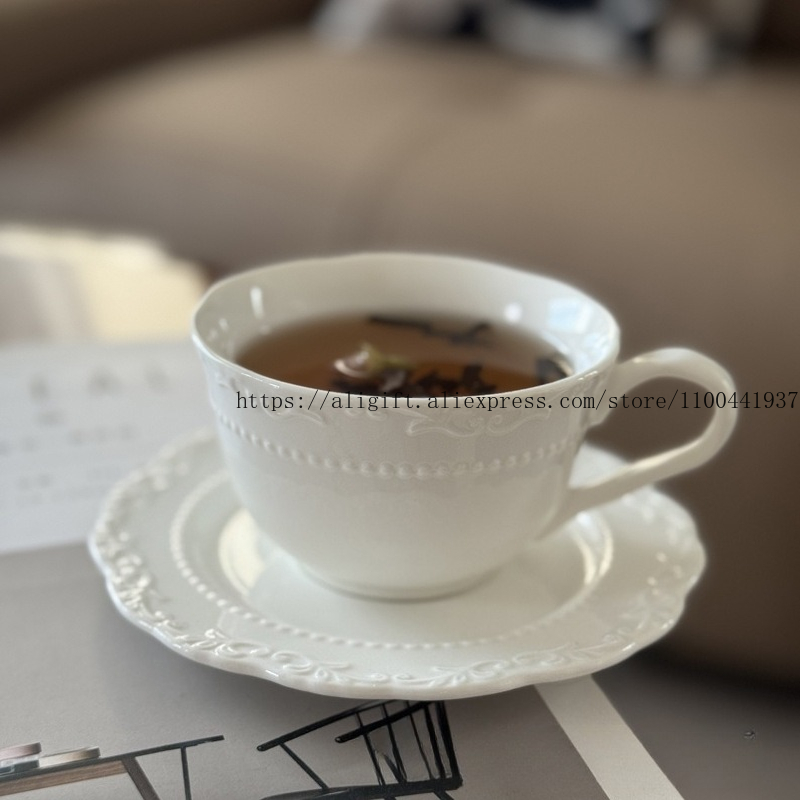 Coffee Tea Set Up - Franse lichte luxe reliëf bloemen koffiekop