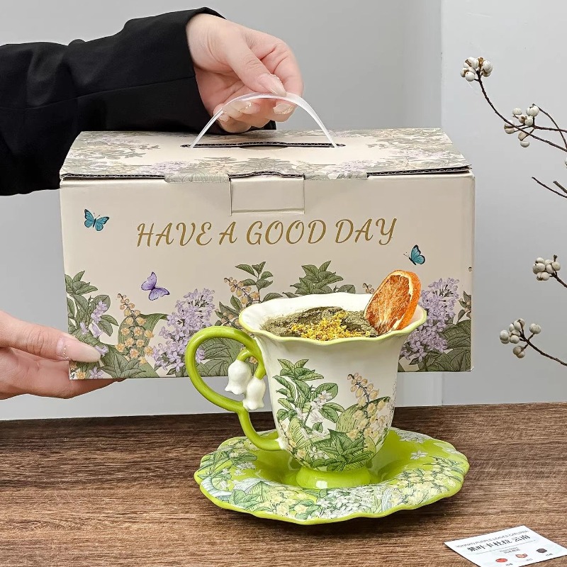 Lelietje-van-dalen bloeiende a - Coffee Tea Set Up recensie en prijs