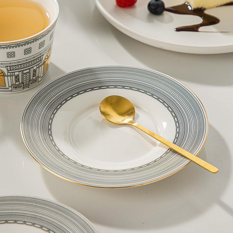 Architecturale kop en schotel  - Coffee Tea Set Up recensie en prijs